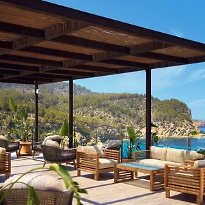 5* فندق Cala San Miguel Ibiza Resort, Adults Only, Curio Collection By Hilton