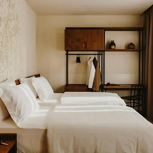 **** Otel Casa Luz Placa Universitat, Sonder By Marriott Bonvoy İspanya