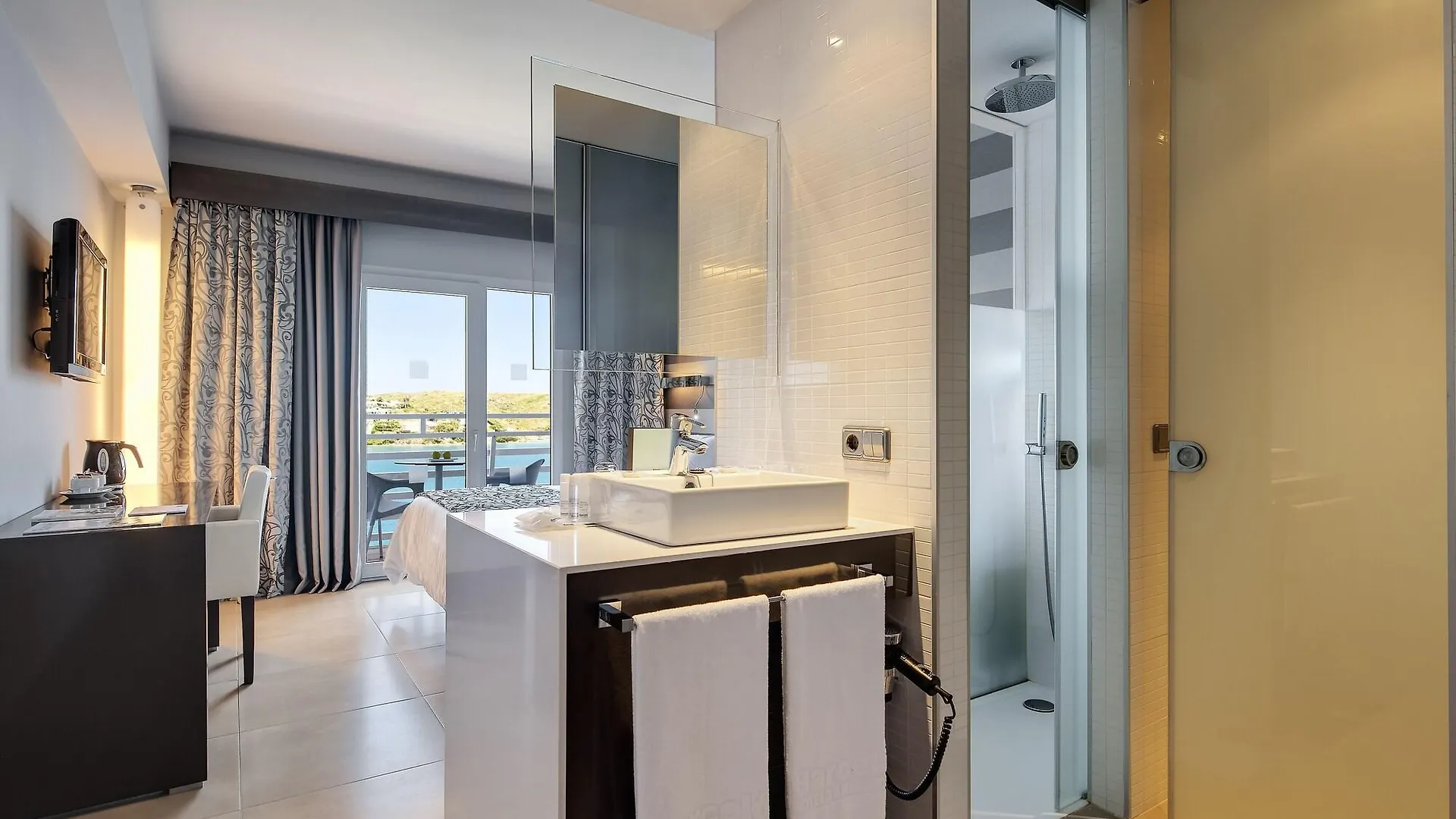 Barcelo Hamilton Menorca - Adults Only Hotel Es Castell  Es Castell (Menorca)